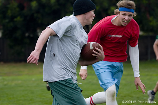 Bowerbank Eluding Tacklers IV