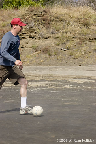 Futbol: Scott is About to Do Something Totally Awesome