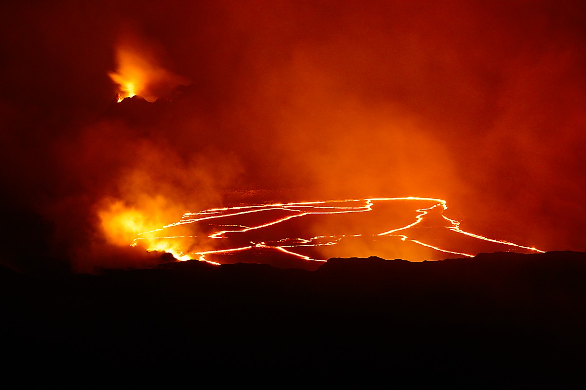 Kilauea crater at night