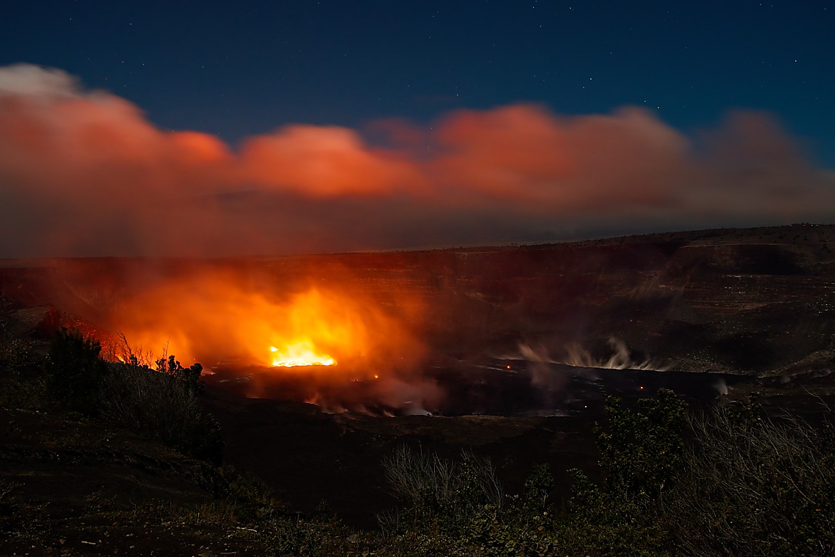 Kilauea crater at night