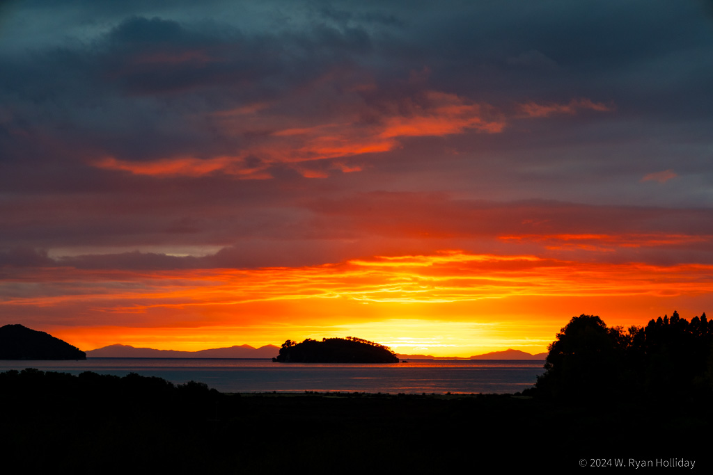 Sunrise, Abel Tasman National Park